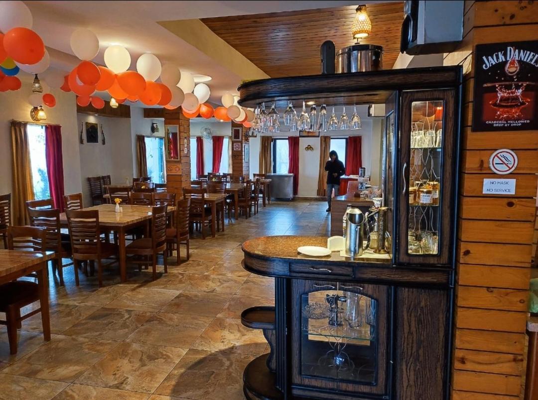 Mist N Meadows Resort Rājgarh Exterior foto